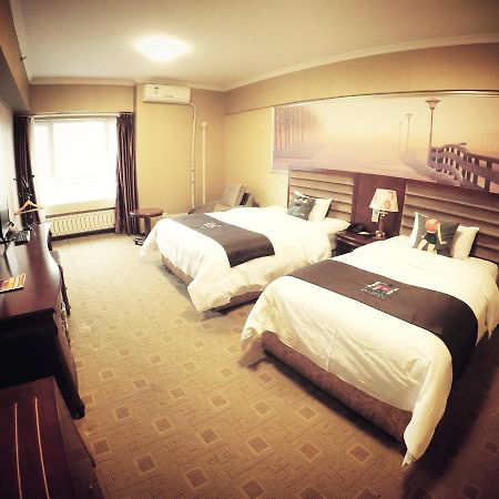 Pai Hotel Yuxi Tonghai Esterno foto