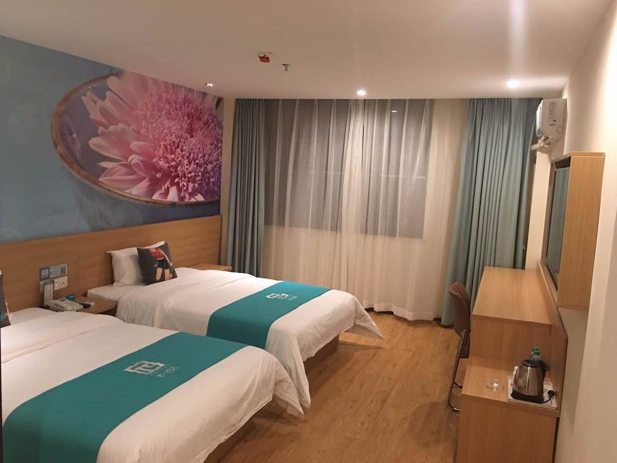 Pai Hotel Yuxi Tonghai Esterno foto