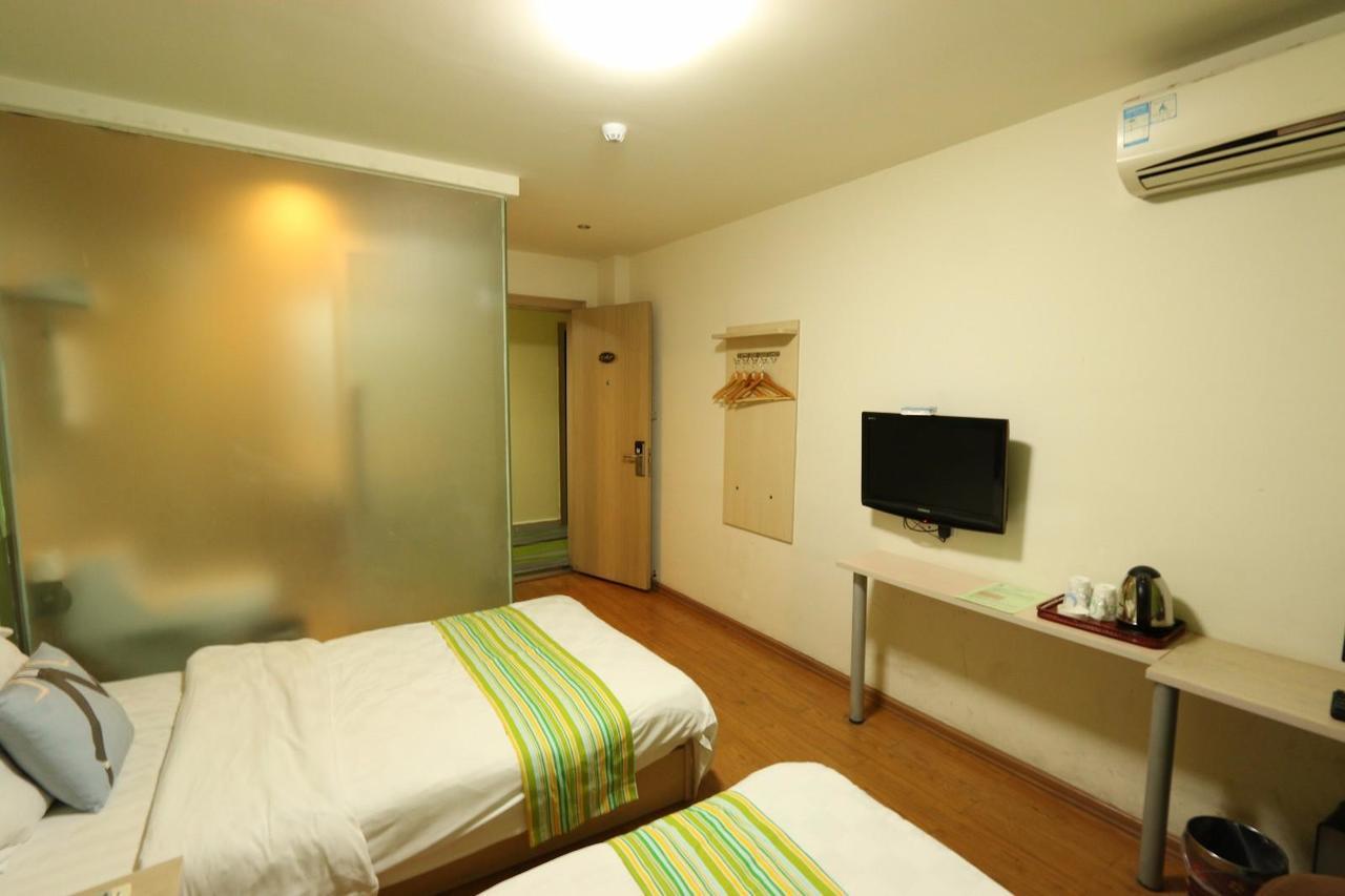 Pai Hotel Yuxi Tonghai Esterno foto